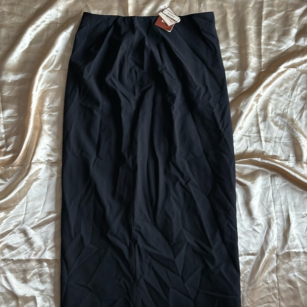 Black long skirt